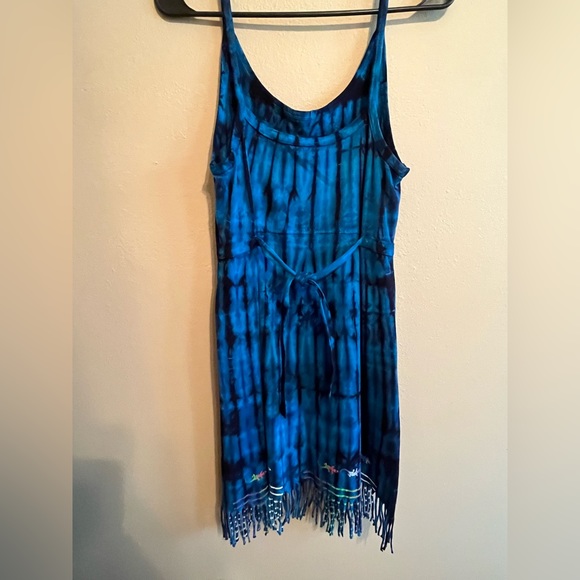 SWIMSUIT COVERUP OR SUNDRESS - Picture 2 of 7